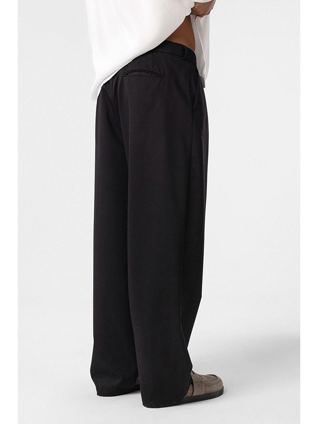 Baggy Fit Pileli Kumaş Erkek Pantolon Siyah-4