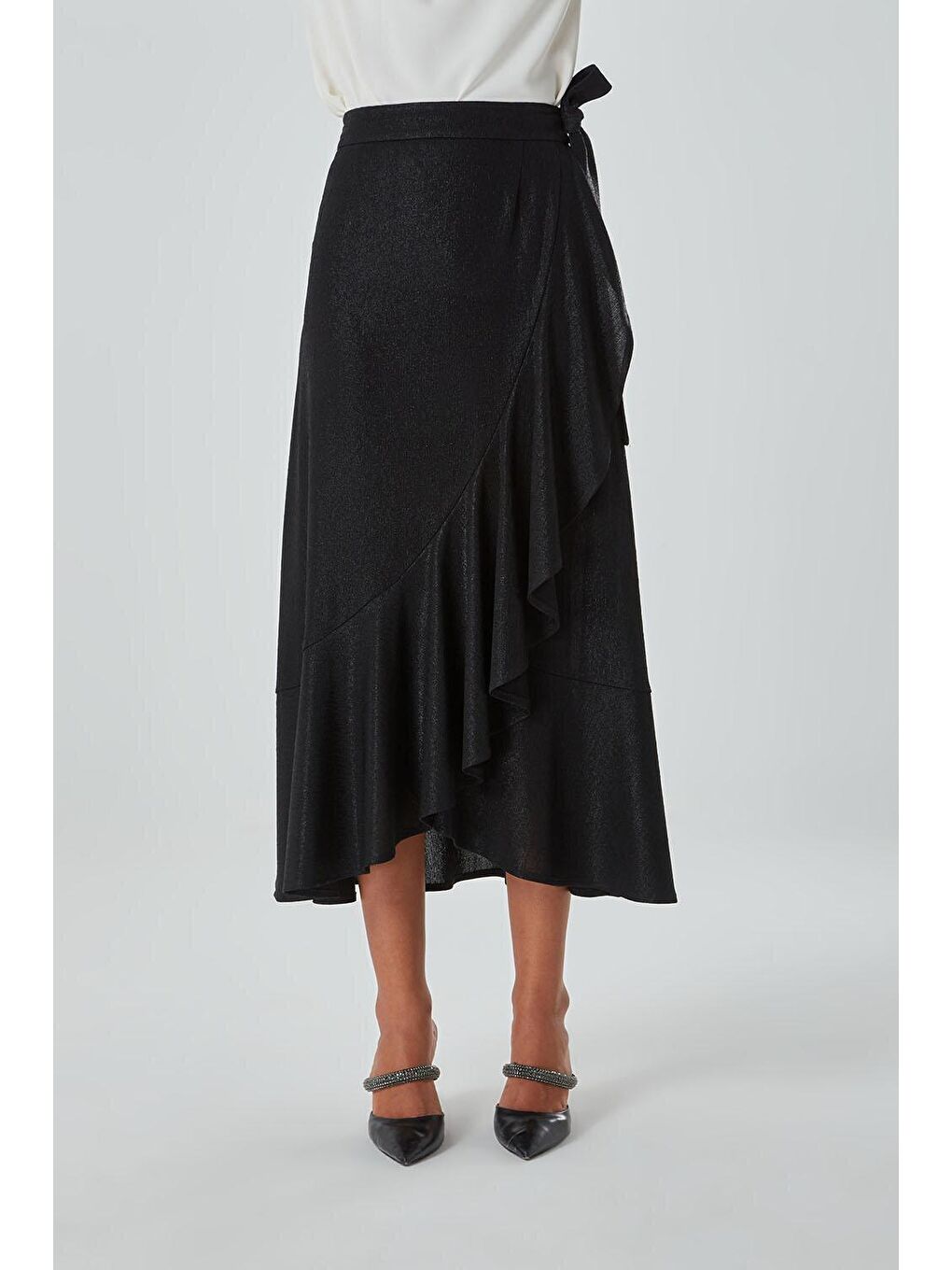 Yanı Fırfırlı Siyah Etek-2