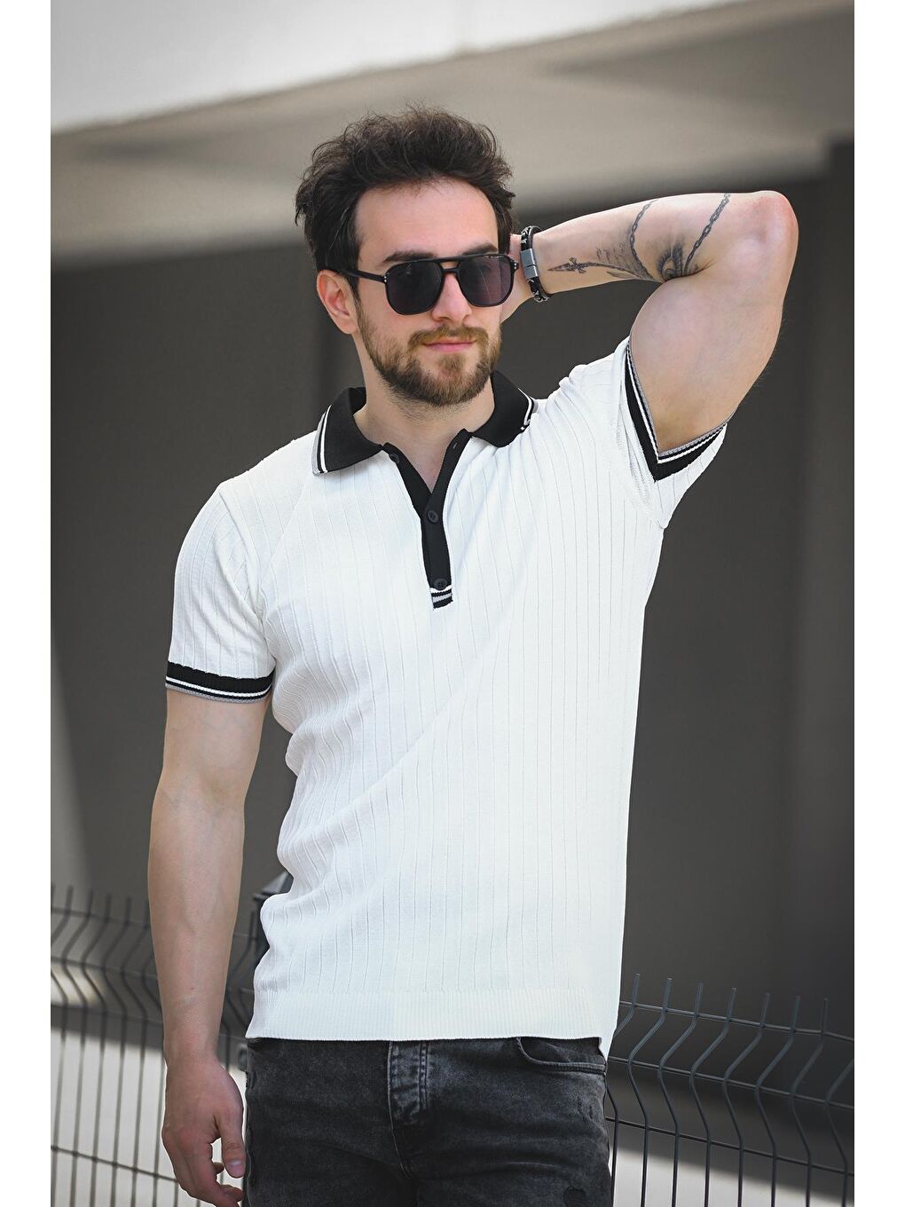 Beyaz Ferruc Çizgili Elastanlı Slim Fit Renkli Polo Yaka Örme Erkek Triko Tshirt