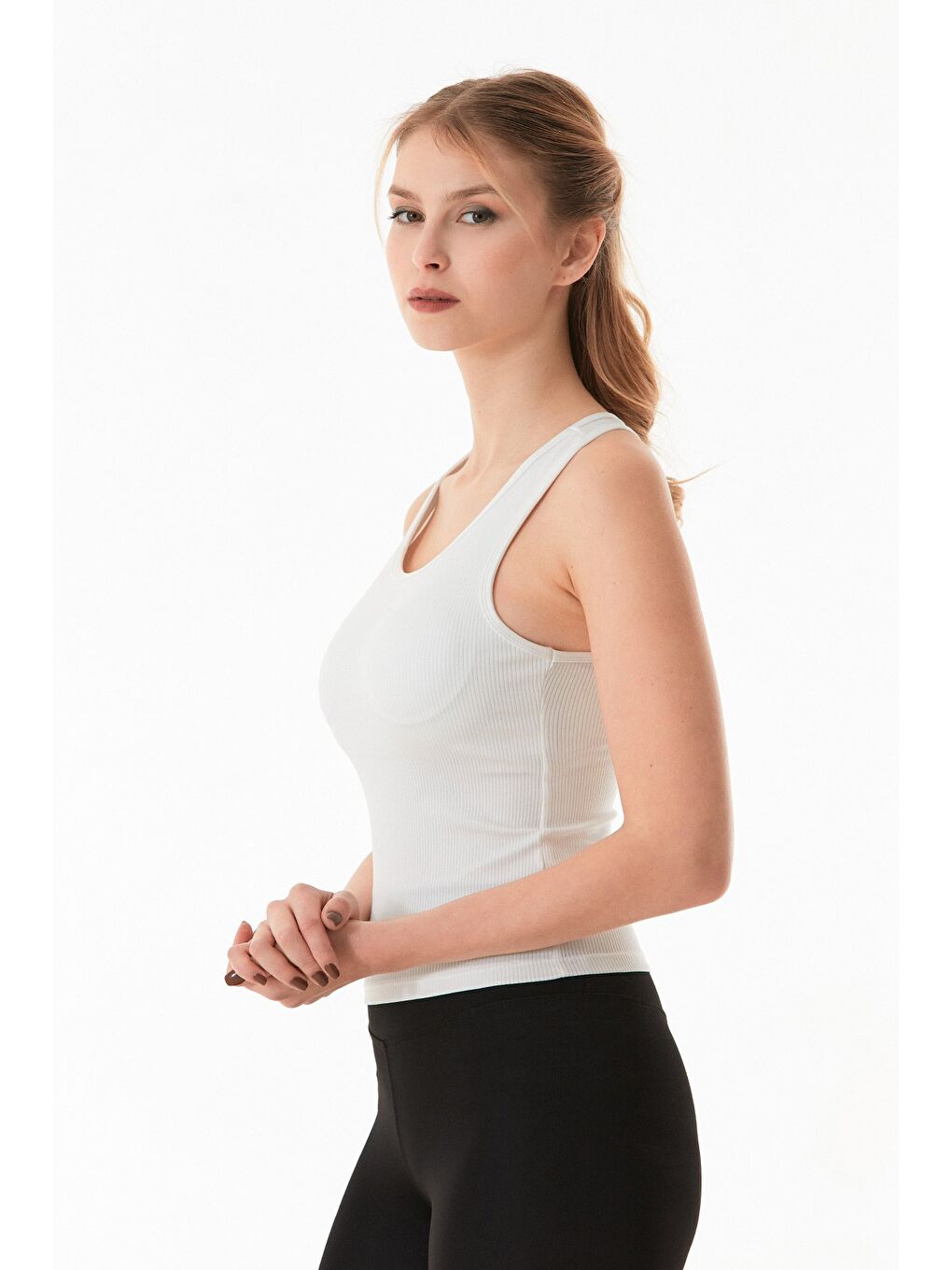 Beyaz Fitilli Halter Yaka Body-1