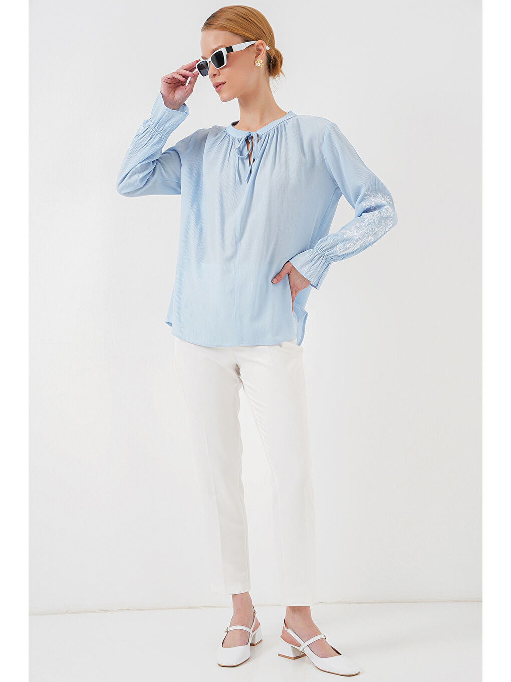 Kadın Nakışlı Örme Bluz 941 - Mavi-1