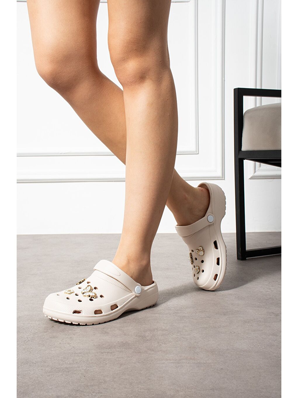 Ekru TWN-606 Kadın Terlik Plaj Deniz Havuz Terliği Hastane Doktot Hemşire Mutfak Bahçe Terliği-3