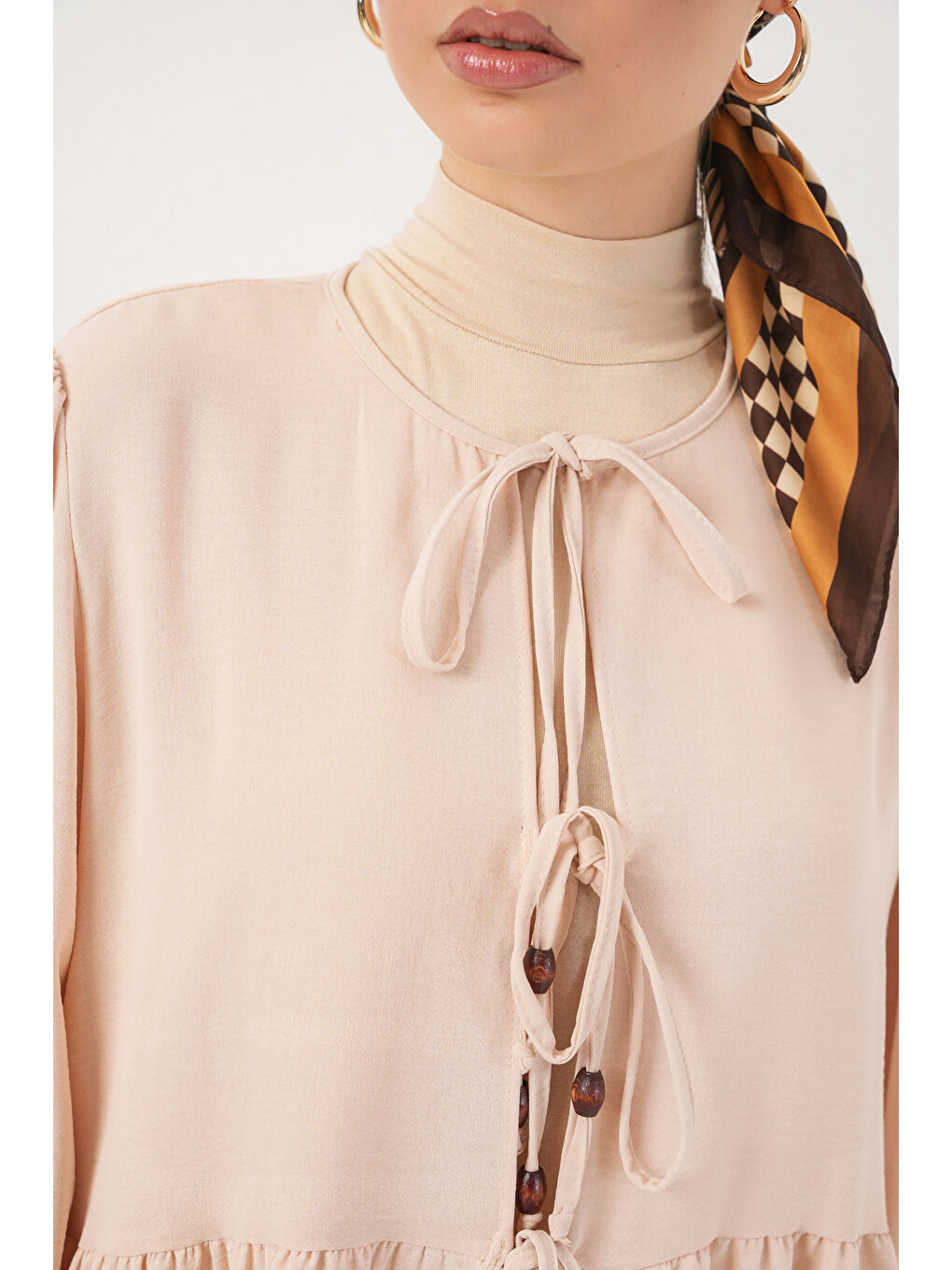 Ekru Kadın Önü Bağcıklı Tunik Pantolon İkili Takım 6744 - Krem-3