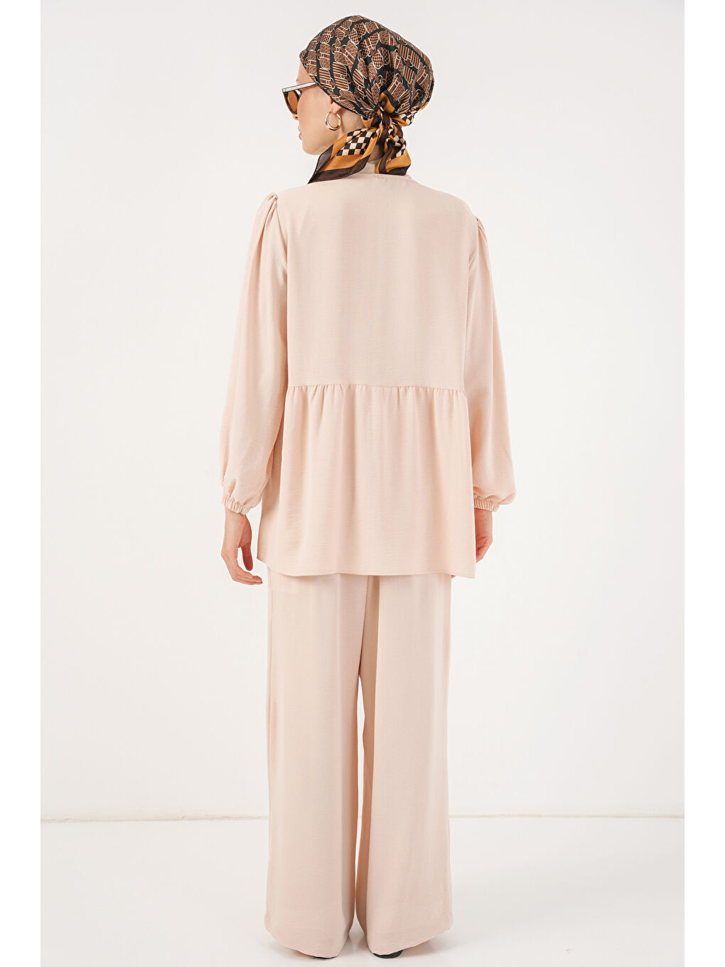 Ekru Kadın Önü Bağcıklı Tunik Pantolon İkili Takım 6744 - Krem-5