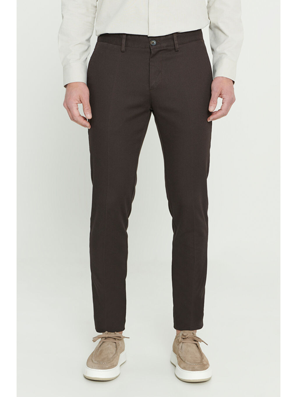 Erkek Kahverengi Slim Fit Dar Kesim Armürlü Esnek Casual Pantolon