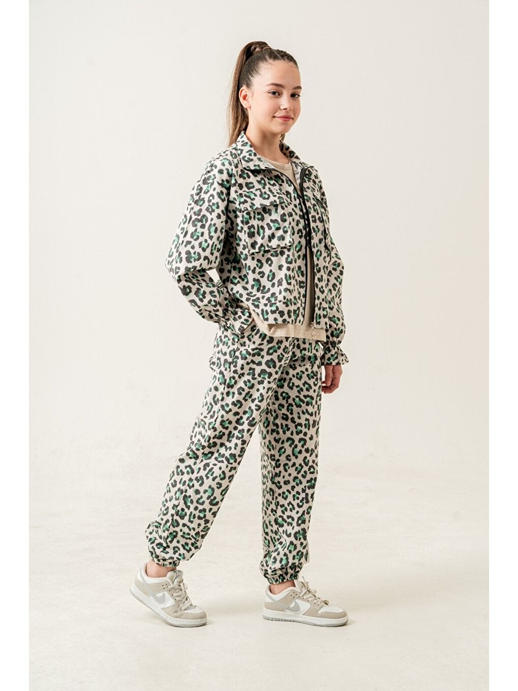 Yeşil Kız Çocuk 3'lü Takım (Ceket+Pantolon+Tişört) P1013-1