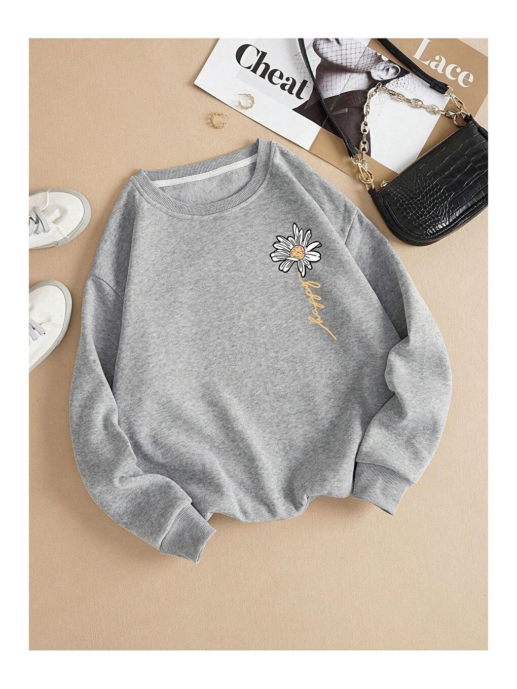 Trendseninle Kadın Gri Papatya Baskılı Bisiklet Yaka Sweatshirt