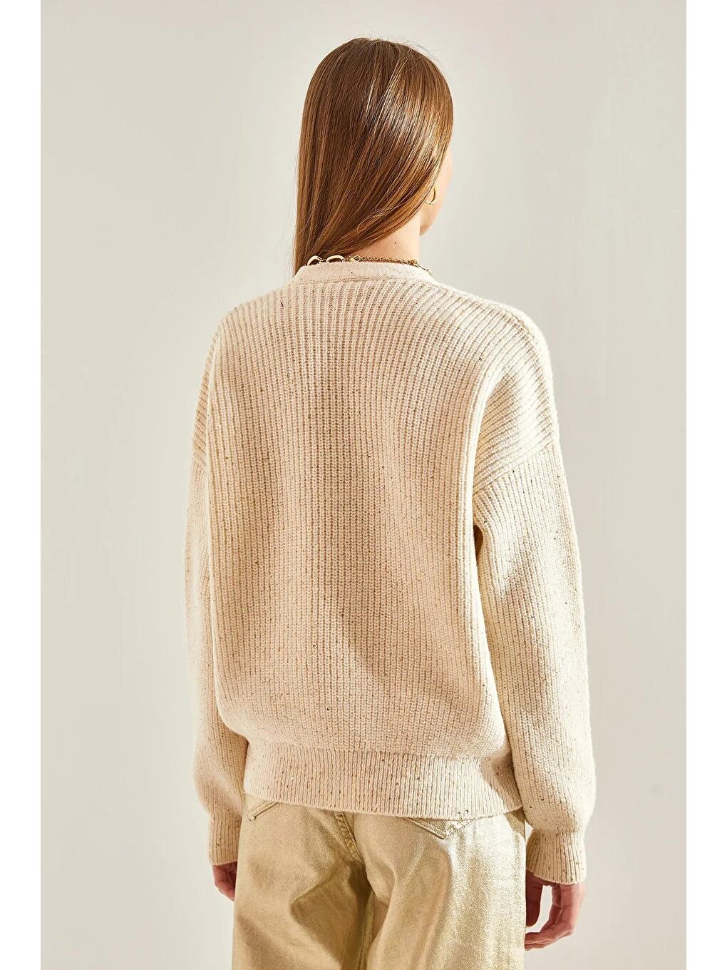 Ekru Kadın Pullu Düğmeli Hırka-2