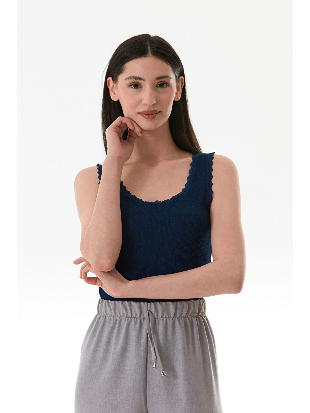 Lacivert Bürümcük Kumaş Dantelli Askılı Body-1