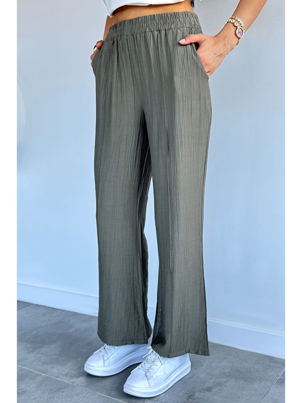 Haki Çimalı Bol Paça Pantolon-1