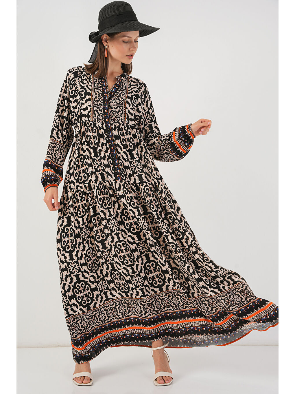 Kadın Desenli Uzun Tesettür Elbise 2585 - C.Siyah