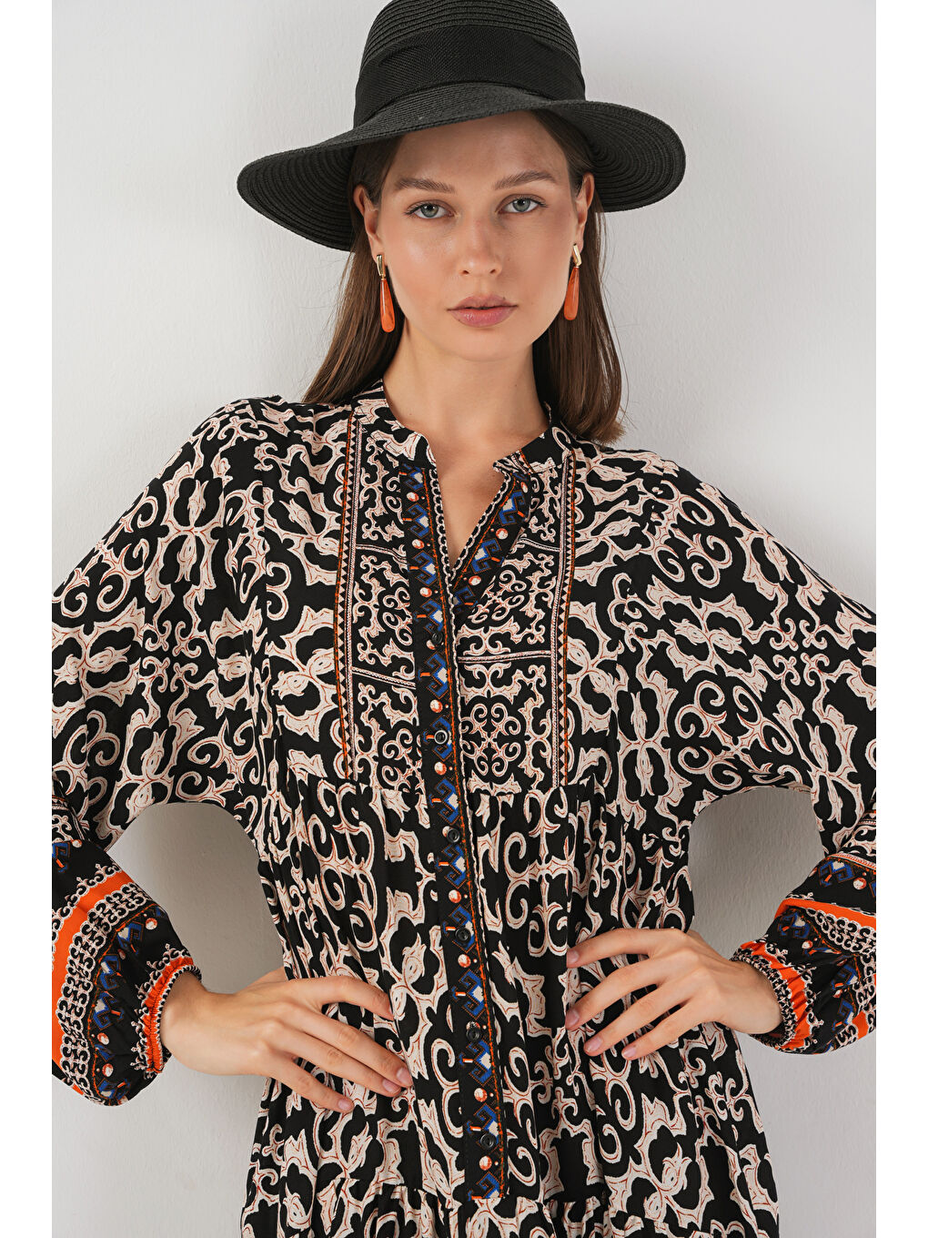 Kadın Desenli Uzun Tesettür Elbise 2585 - C.Siyah-1