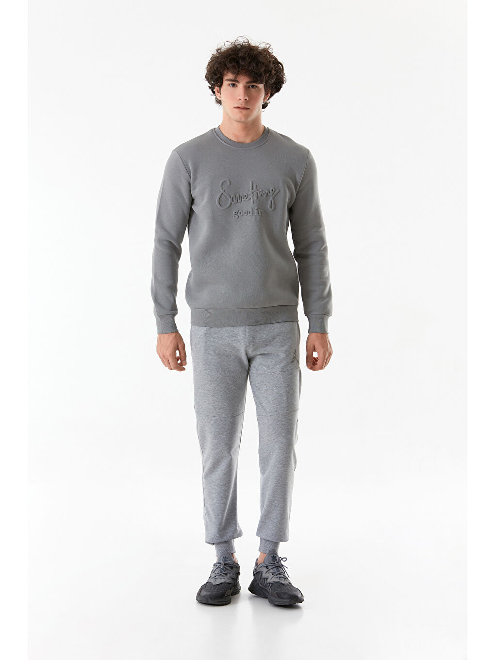 Fullamoda Gri Kabartmalı Bisiklet Yaka Sweatshirt - 2