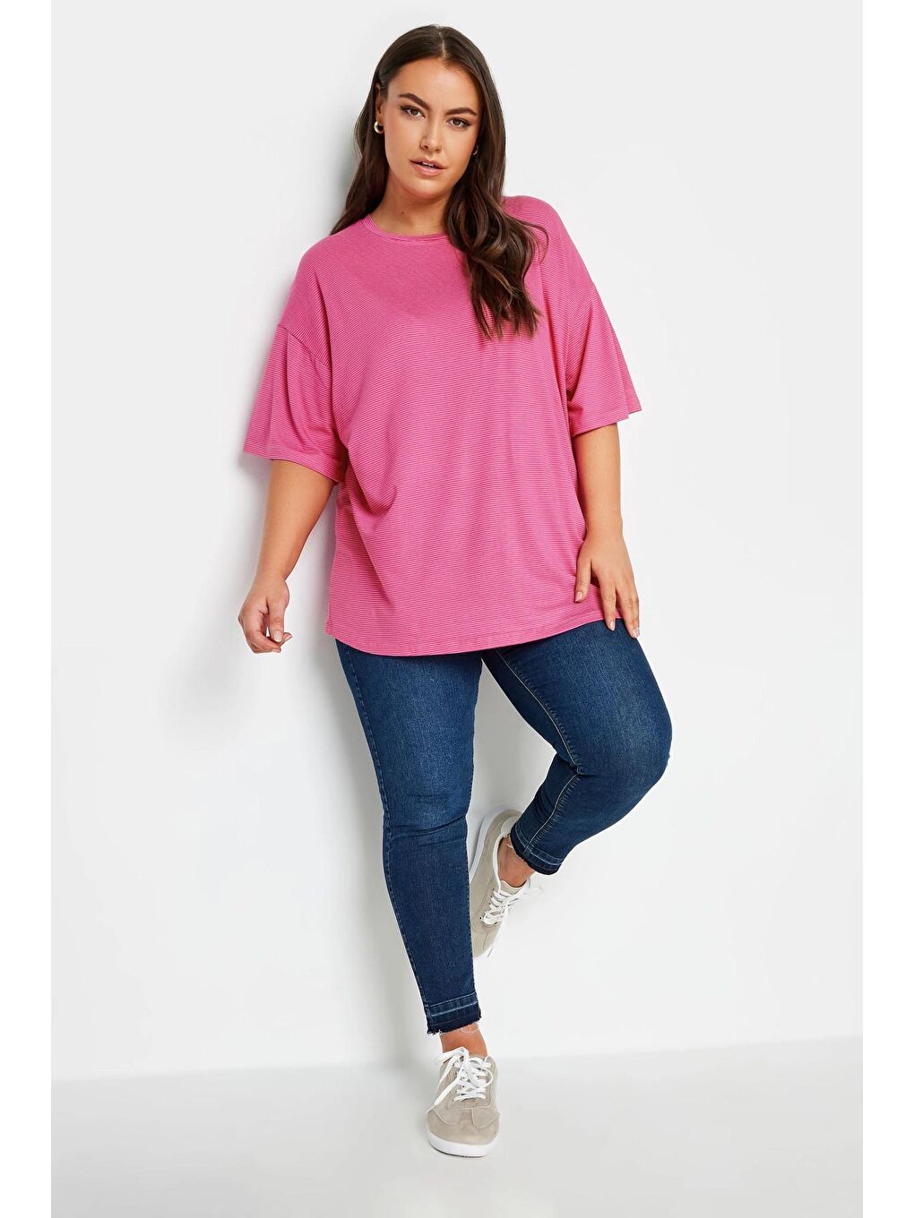 Pembe Büyük Beden Bisiklet Yaka Yarım Kollu Uzun Kesim Tişört 302544-1