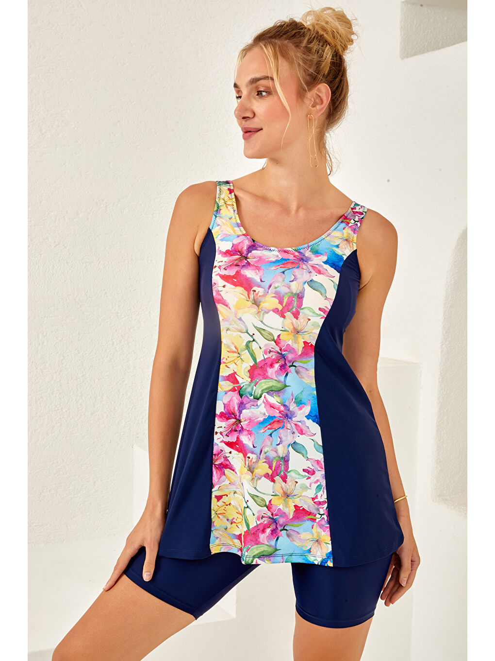 Sıfır Kol Şortlu Yarı Kapalı Mayo 4155 Lacivert01-1