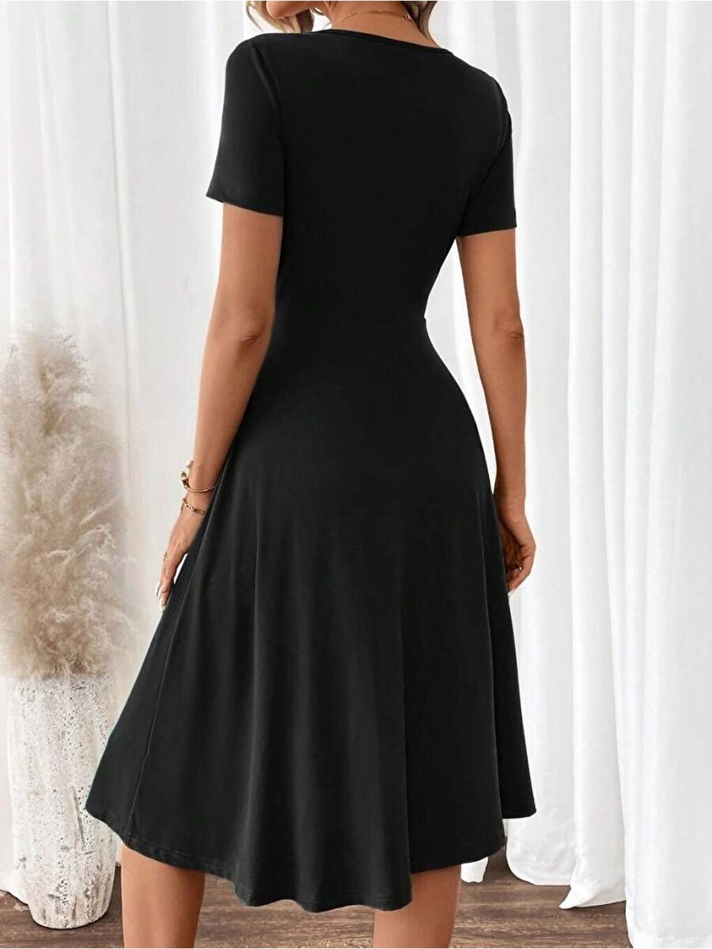 Siyah Kadın Kısa Kollu V Yakalı önden Düğmeli A Kesim Dokuma Elbise-2