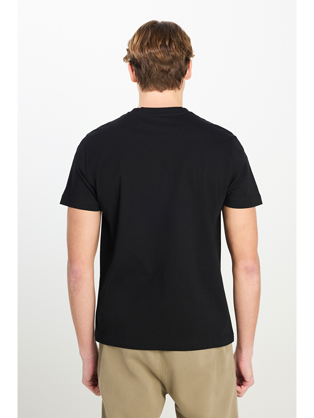 Regular Fit Normal Kesim Bisiklet Yaka Pamuklu Siyah Tişört-4