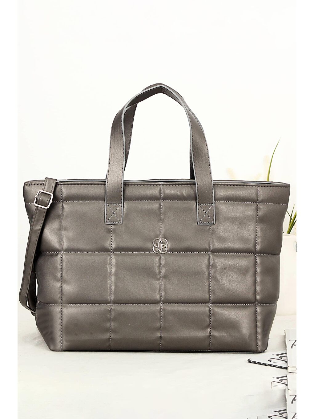 Gri Nori Kare Nakışlı Shopper Kadın Omuz Çantası BP-4771O