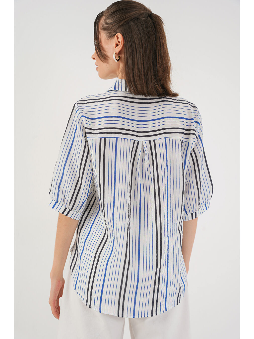 Kadın Çizgili Kısa Kol Gömlek 20345 - Lacivert-5