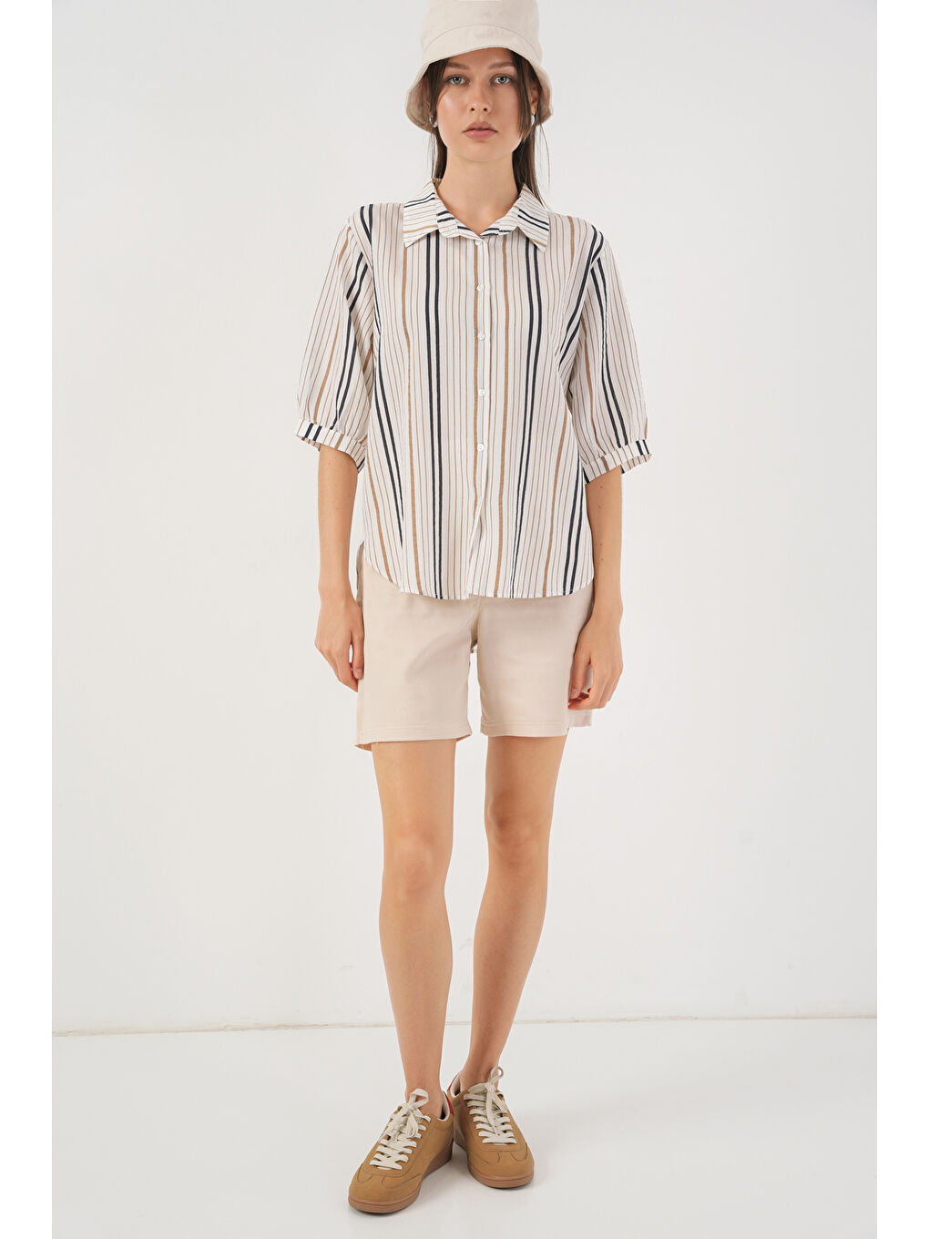 Kadın Çizgili Kısa Kol Gömlek 20345 - Bej-1