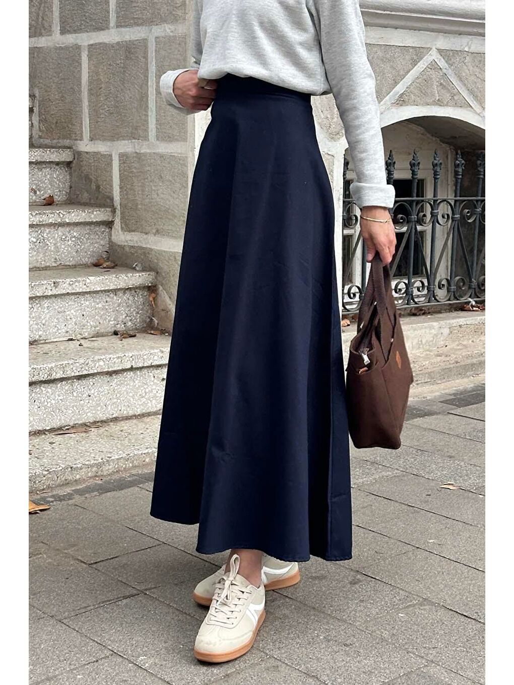 Kemer Detaylı Kloş Etek Lacivert-2