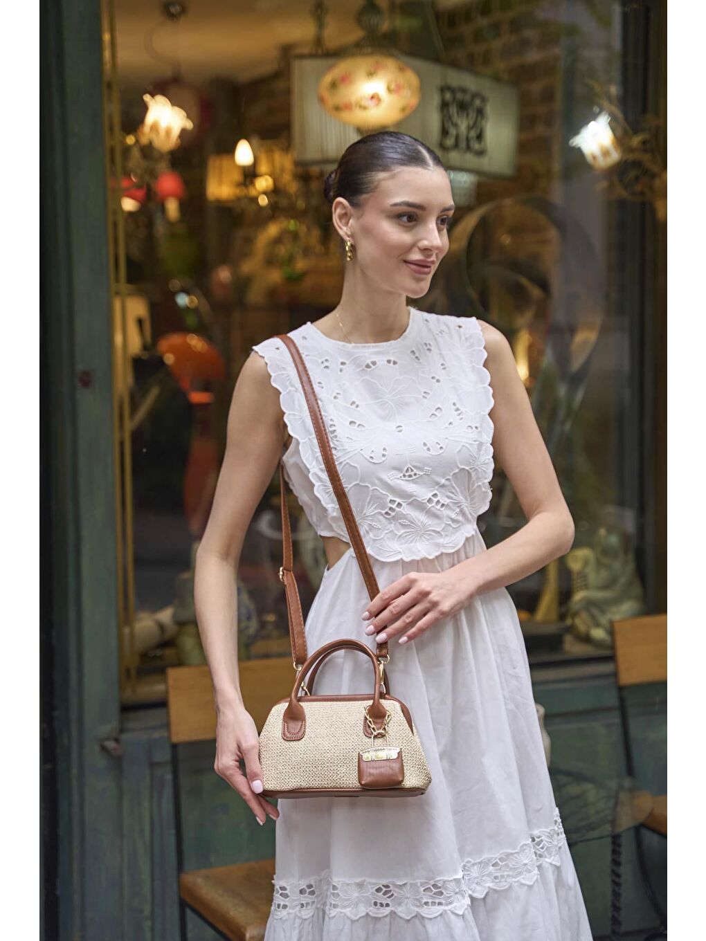 Kahverengi Hasır Dokulu Mini El Çantası Taba-4