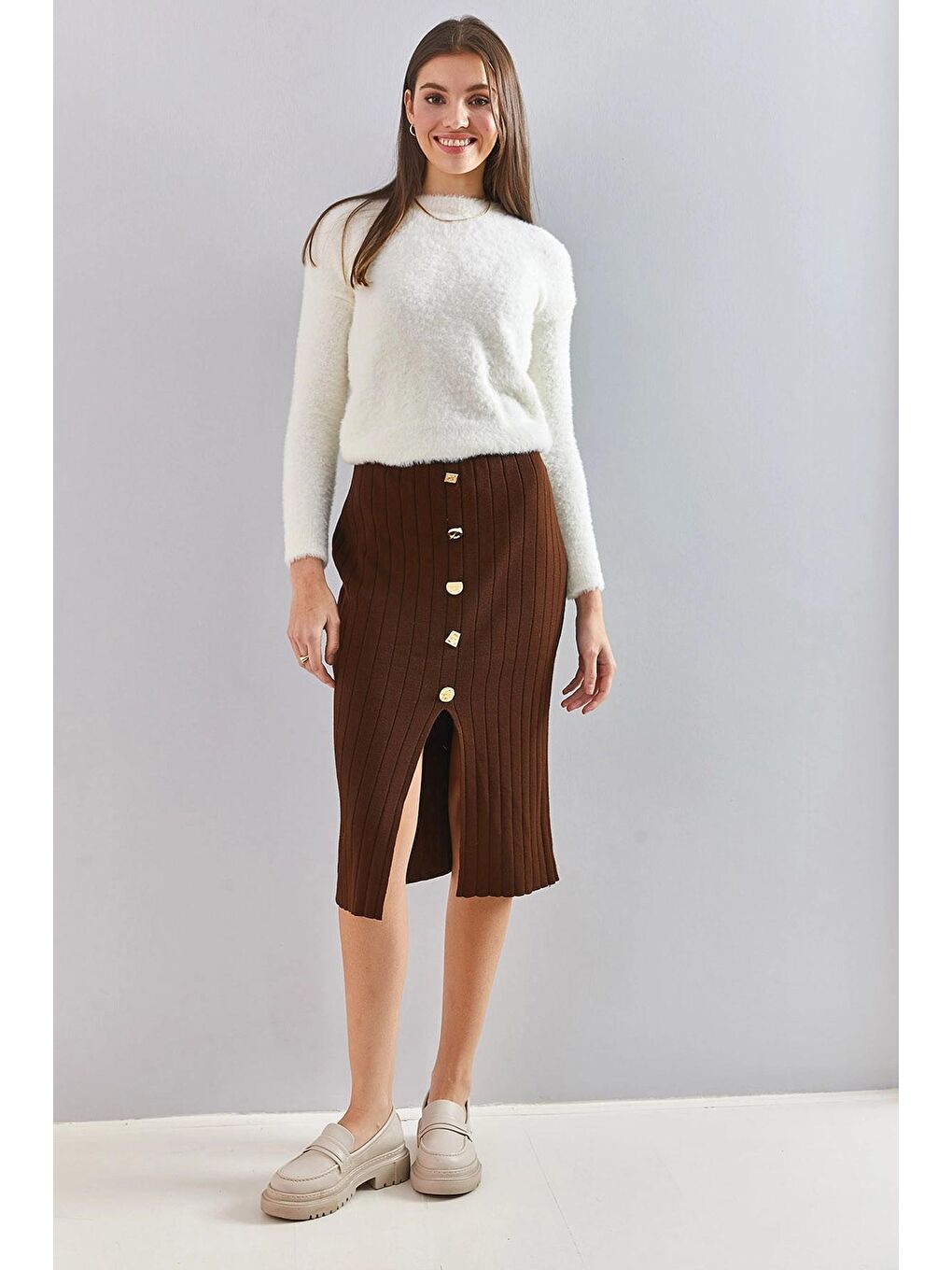 Kahverengi Kadın Düğmeli Triko Etek