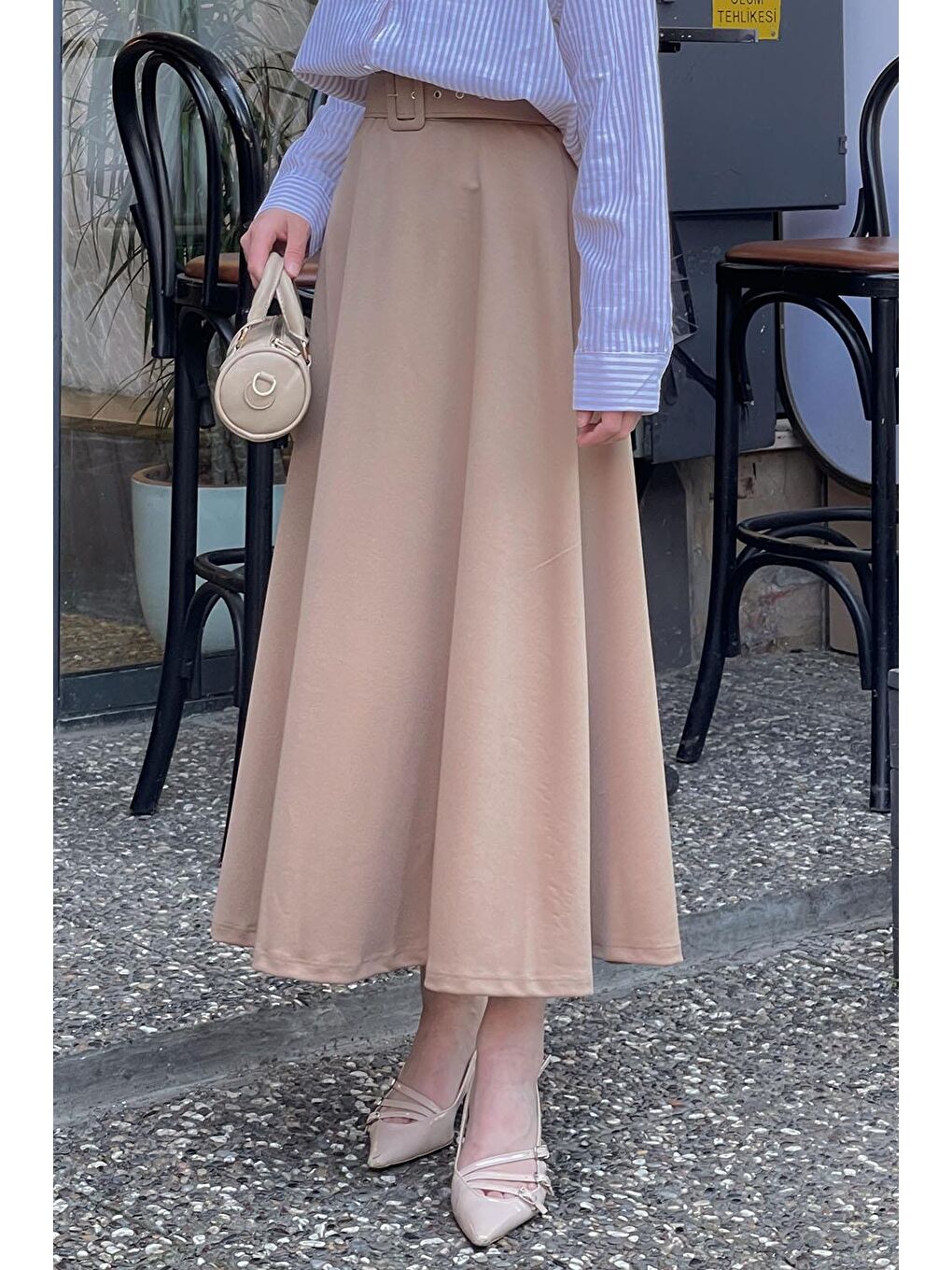 Kahverengi Kemer Detaylı Kloş Etek Sütlü Kahve-3