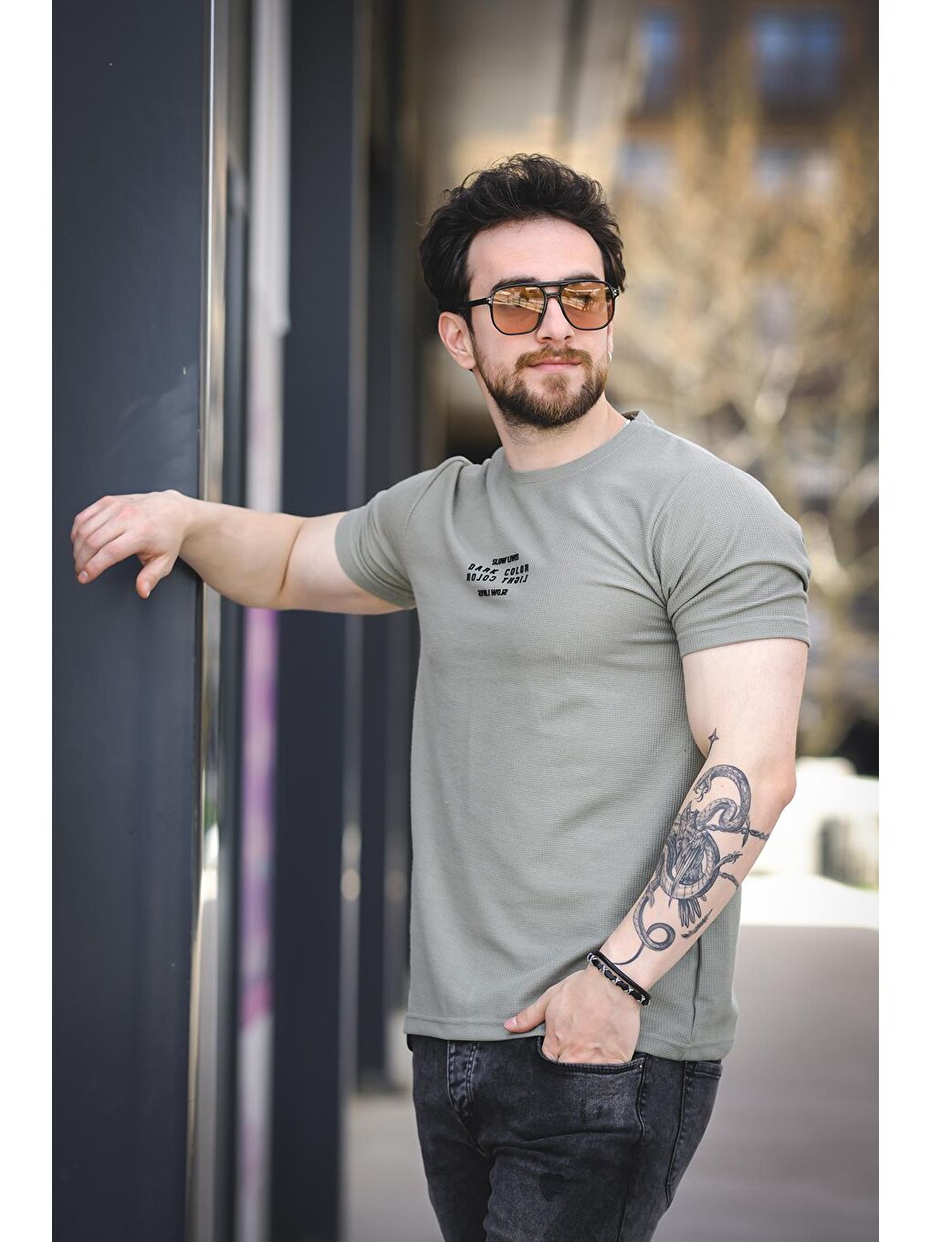 Yeşil Slow Lives Waffle Kumaş Bisiklet Yaka Baskılı Erkek Tshirt-1