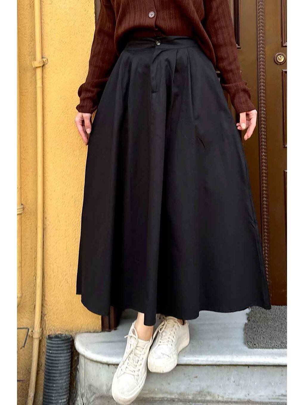 Cep Detaylı Kloş Keten Etek Siyah-1