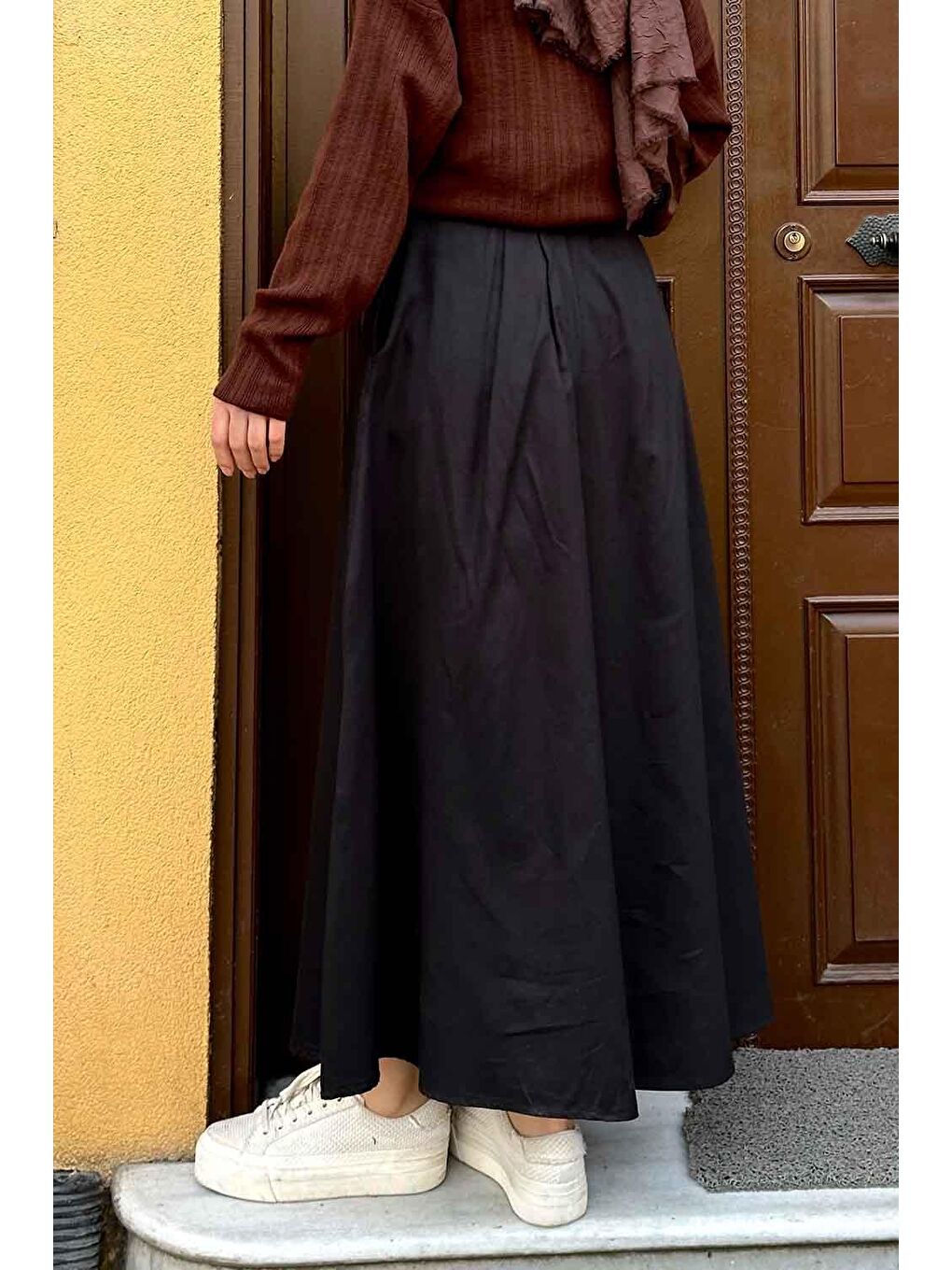 Cep Detaylı Kloş Keten Etek Siyah-3