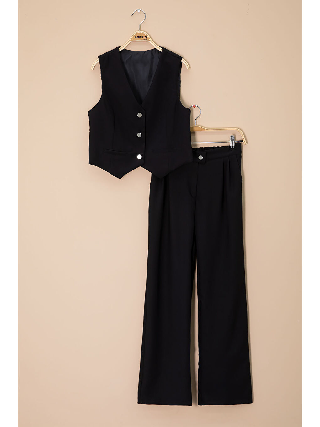 Siyah V Yaka Düğmeli Yelekli Geniş Paça Pantolonlu Kız Çocuk 2li Takım 20723-1