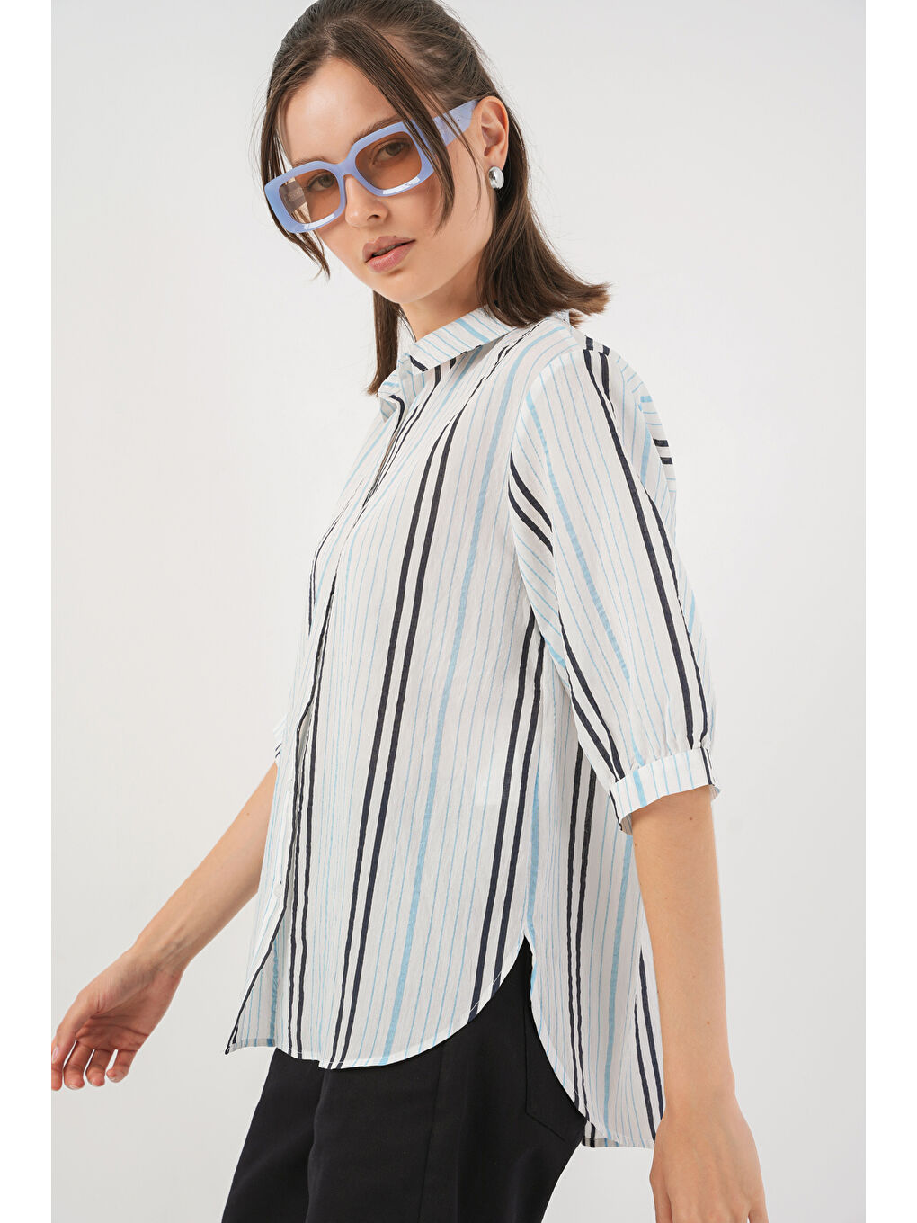 Kadın Çizgili Kısa Kol Gömlek 20345 - Açık Mavi-2