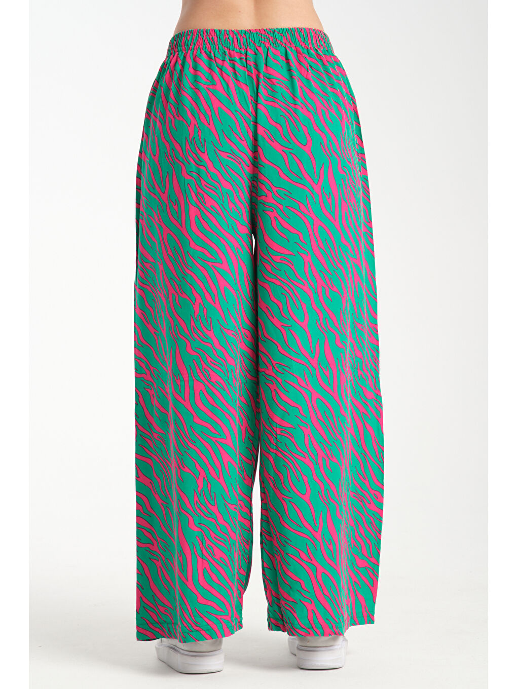 Fuşya Kadın Desenli Dökümlü Viskon Pantolon 1081-3