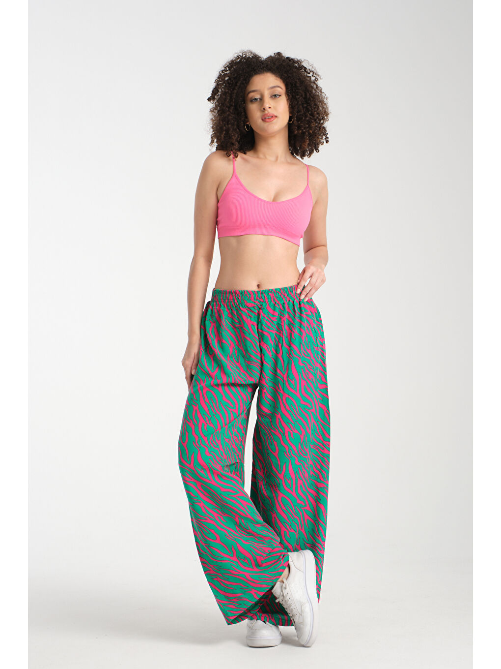 Fuşya Kadın Desenli Dökümlü Viskon Pantolon 1081-4