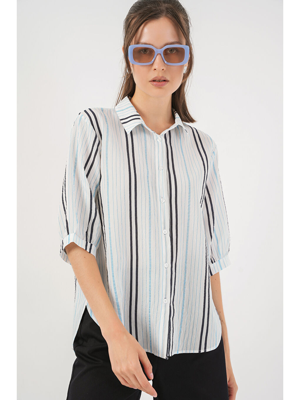 Kadın Çizgili Kısa Kol Gömlek 20345 - Açık Mavi-3