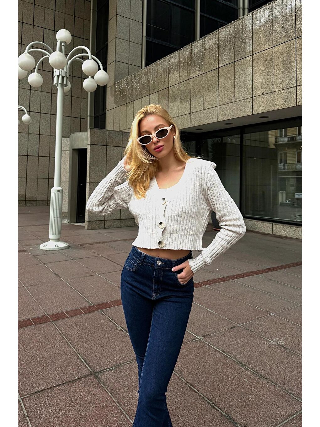 Bej Askılı Bluz ve Düğmeli Hırka Triko Takım-2