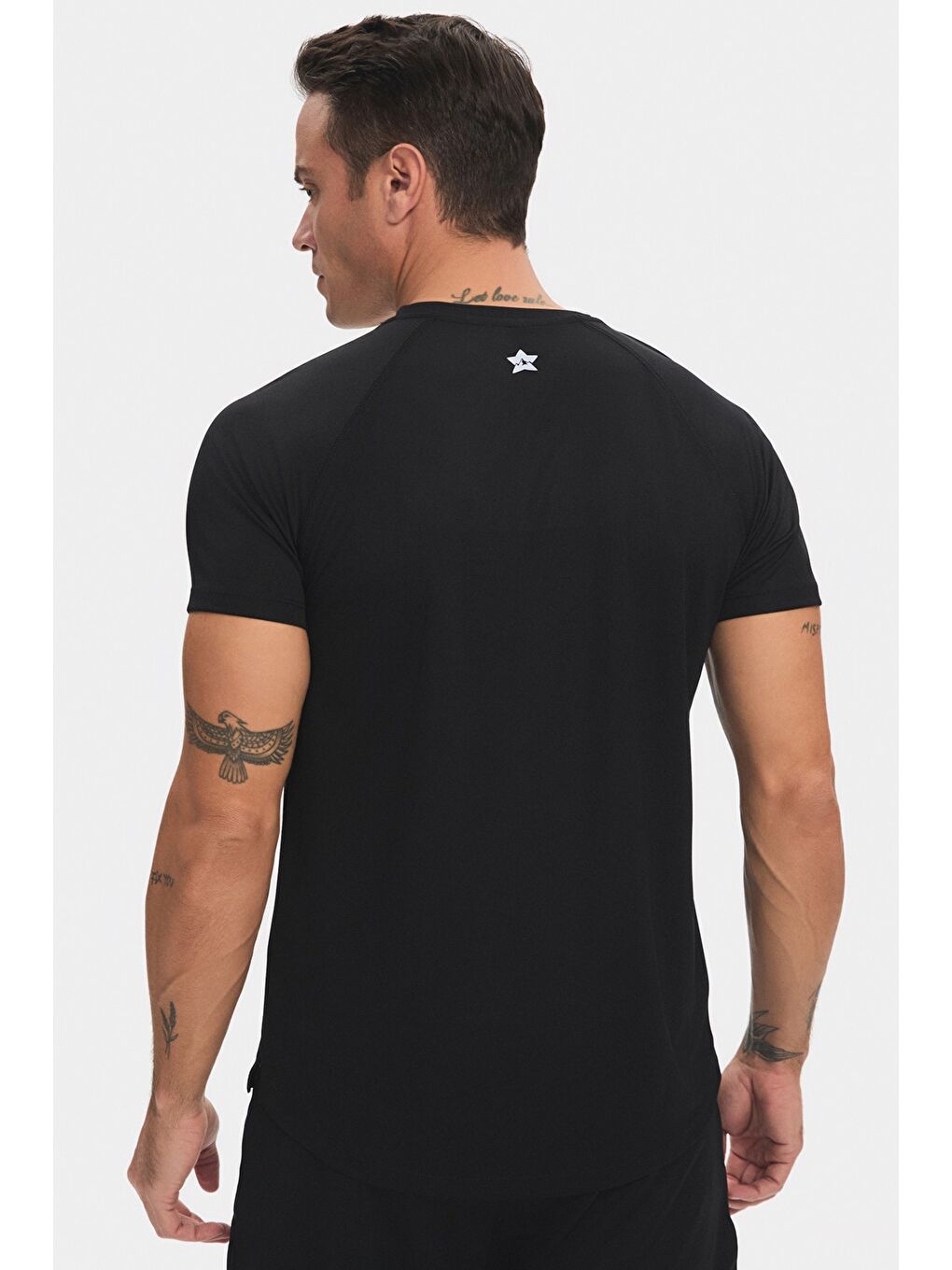 Siyah Erkek Slim Fit Reglan Kol Sporcu Tshirt-4