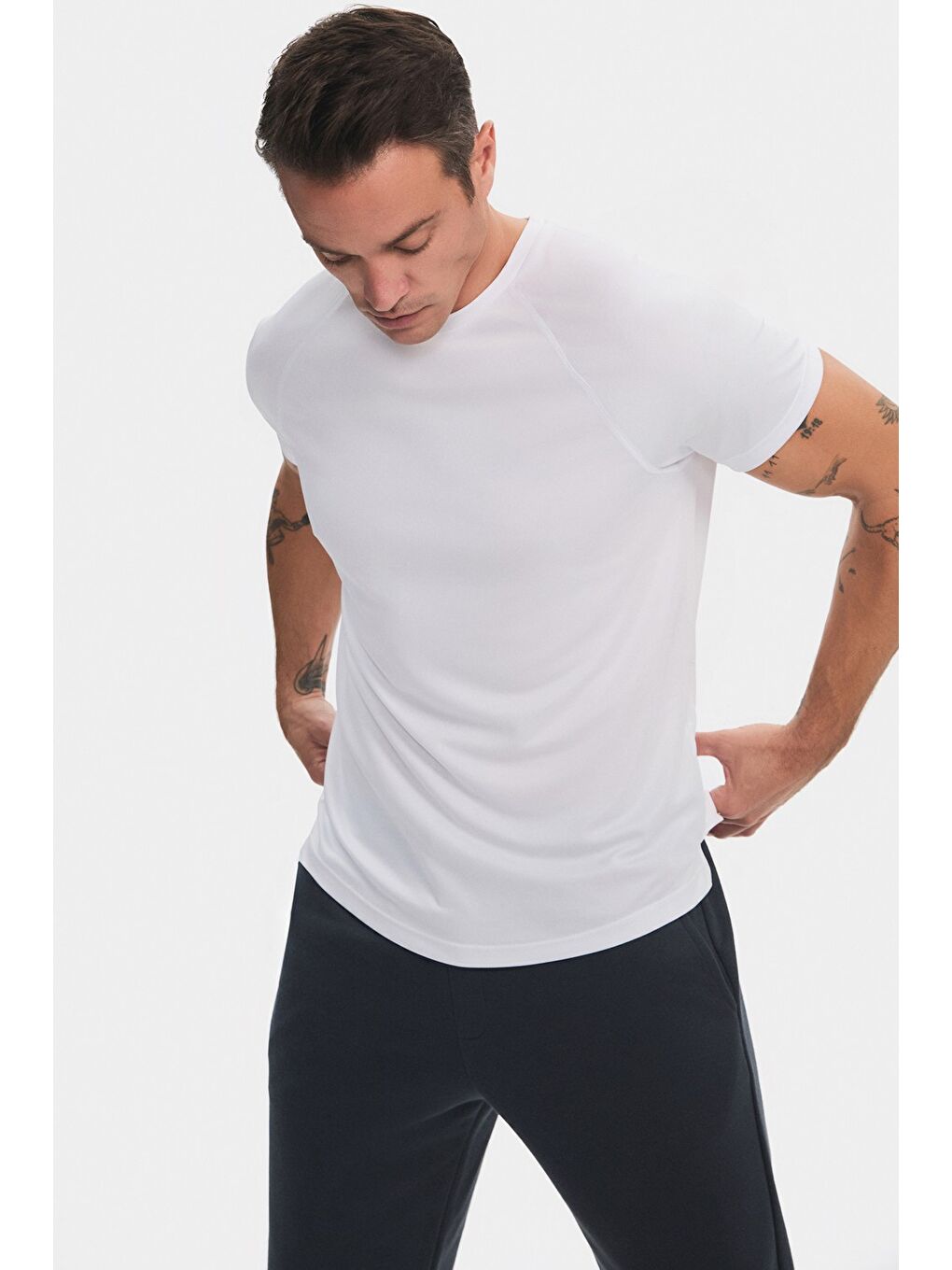 Joystar Beyaz Erkek Slim Fit Reglan Kol Sporcu Tshirt - 2