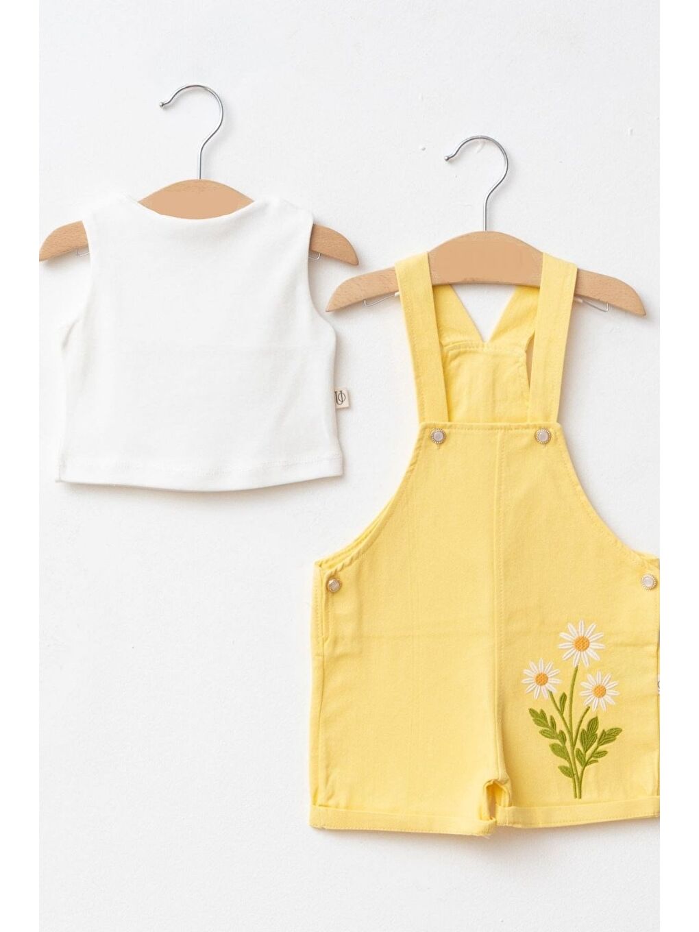 Sarı Papatya Nakışlı Crop'lu Şort Salopet Takımı-1