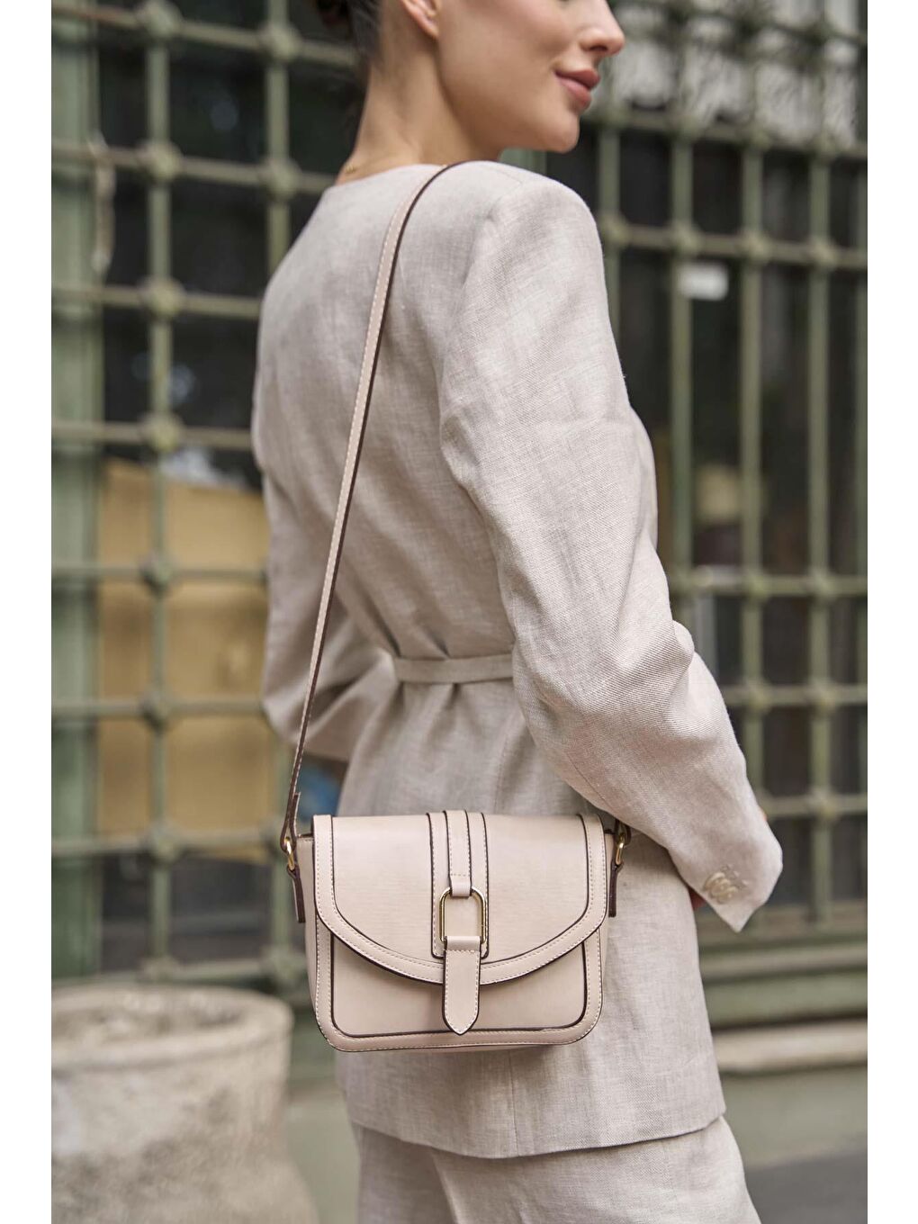 Ekru Tokalı Deri Görünümlü Mini El Ve Omuz Çantası Krem-2