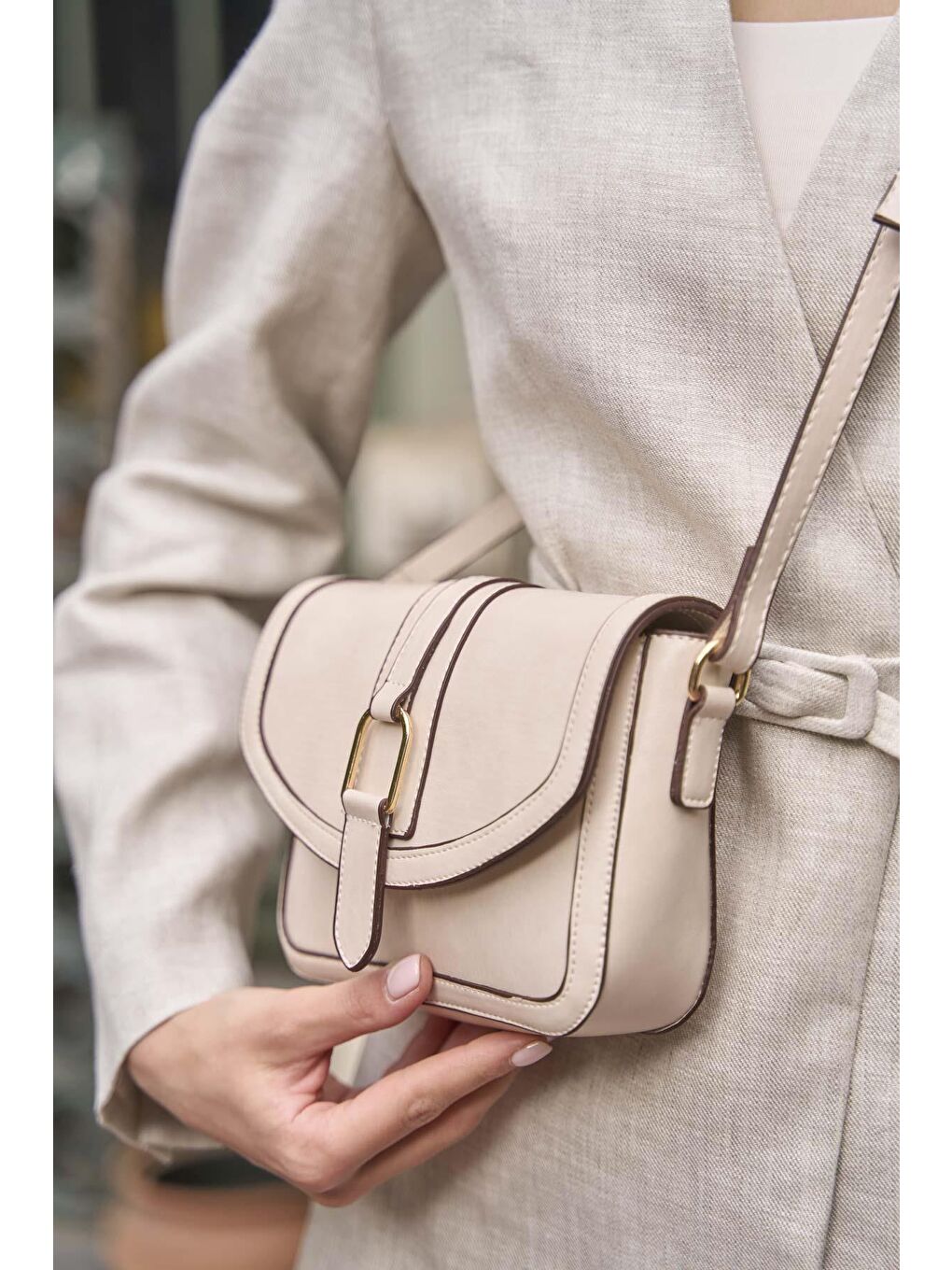 Ekru Tokalı Deri Görünümlü Mini El Ve Omuz Çantası Krem-4