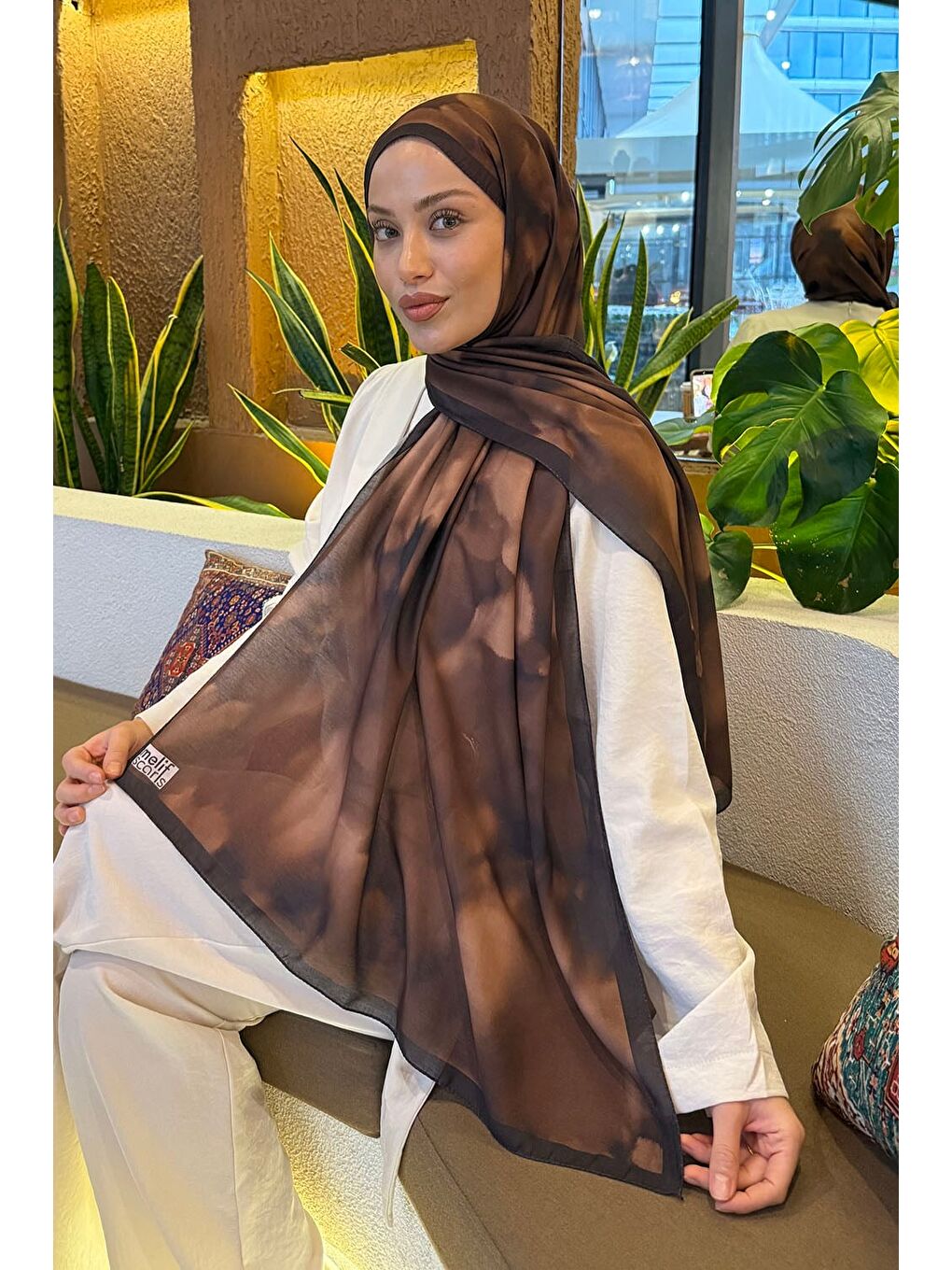 Kahverengi Batik Desen Soft Şal Camel-1