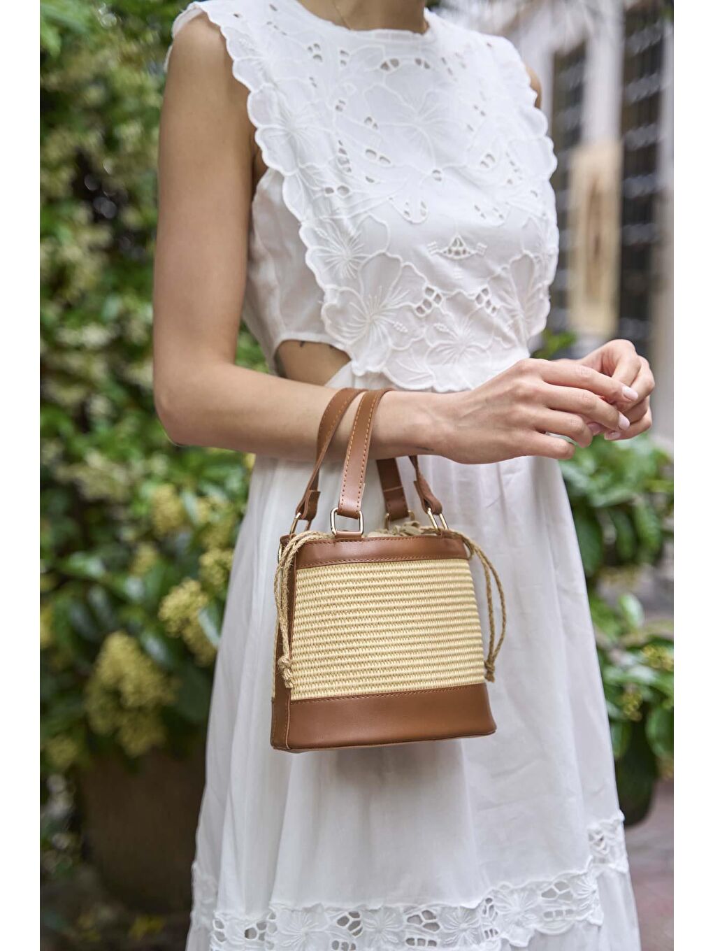 Kahverengi Taba Hasır Kova Çanta – Bohem Tarzı Örgü Kadın El & Omuz Çantası [Yazlık – Günlük]-1