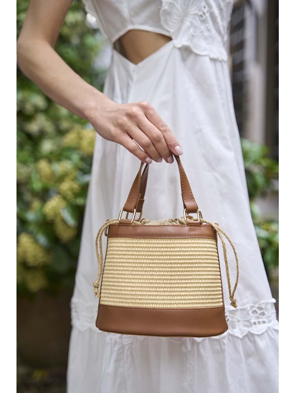 Kahverengi Taba Hasır Kova Çanta – Bohem Tarzı Örgü Kadın El & Omuz Çantası [Yazlık – Günlük]-3