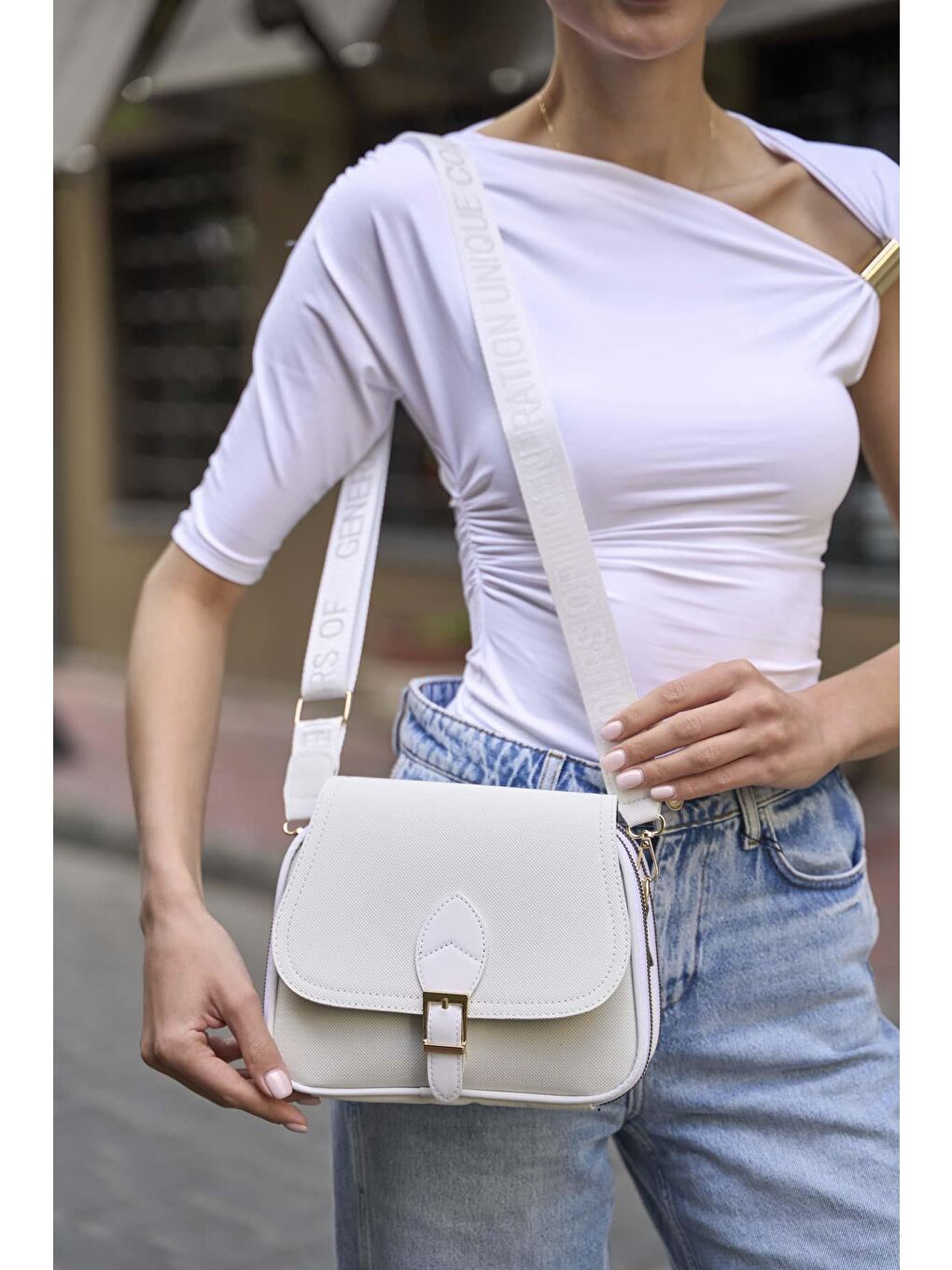 Trendy Günlük Tokalı El Ve Omuz Çantası Beyaz-1