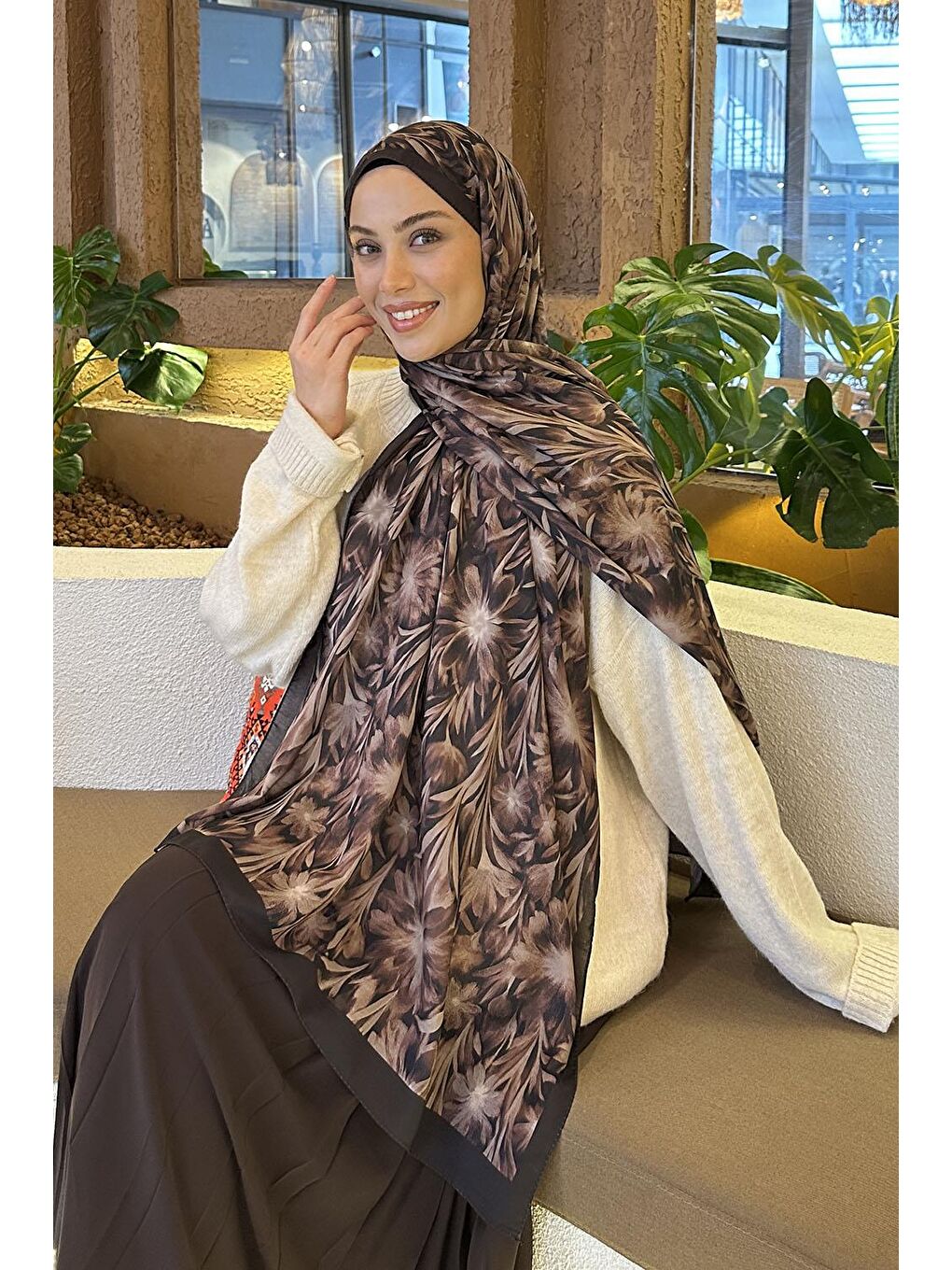 Kahverengi Daisy Flowers Desen Soft Pamuk Şal Sütlü Kahve-1