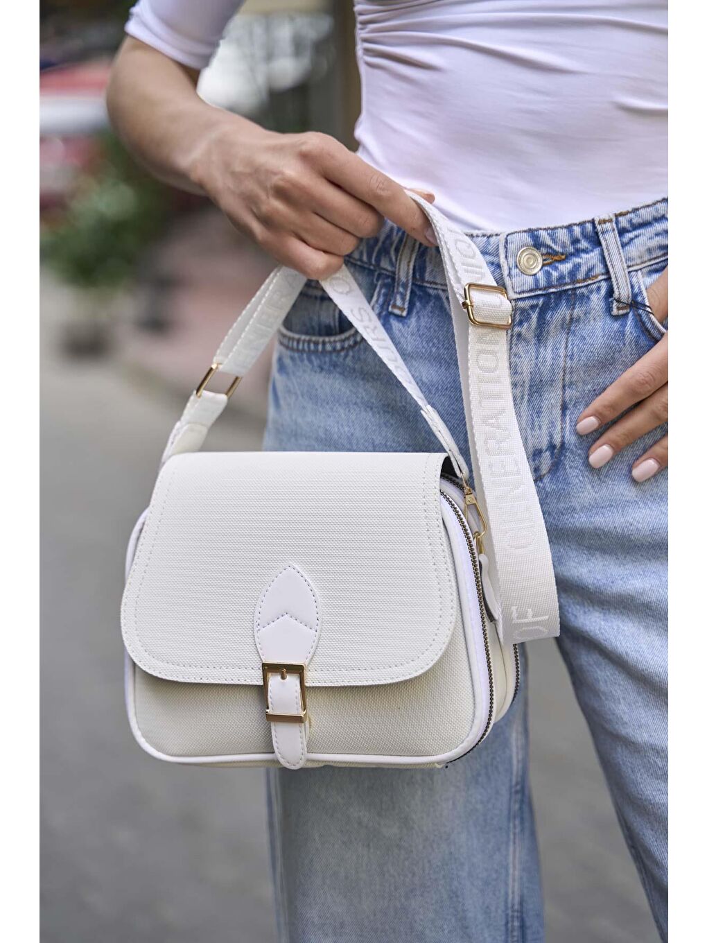 Trendy Günlük Tokalı El Ve Omuz Çantası Beyaz-3