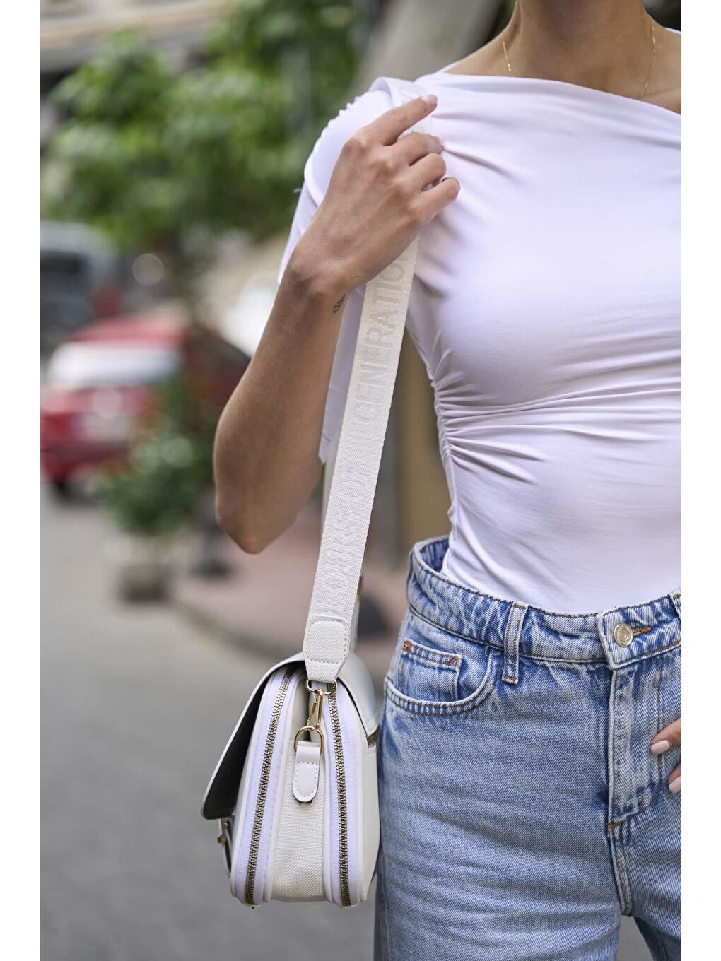 Trendy Günlük Tokalı El Ve Omuz Çantası Beyaz-4