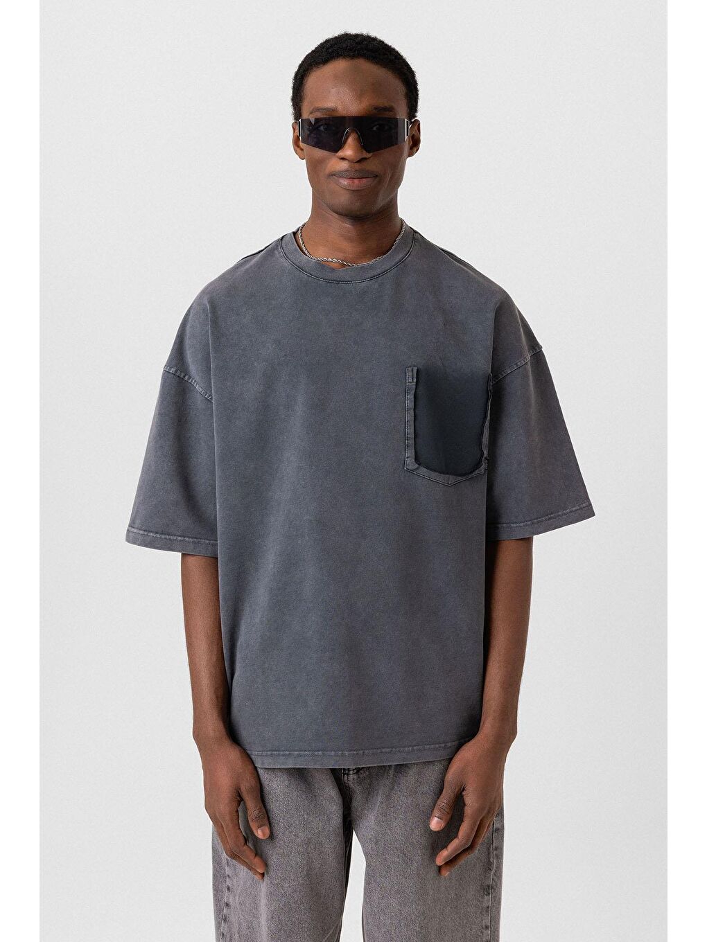 Yıkamalı Cep Detaylı Oversize Tişört Siyah-2